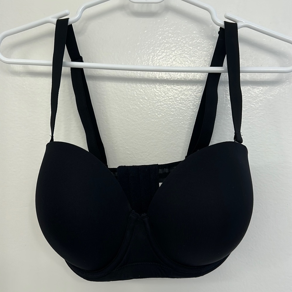 Wacoal black 32DDD strapless bra